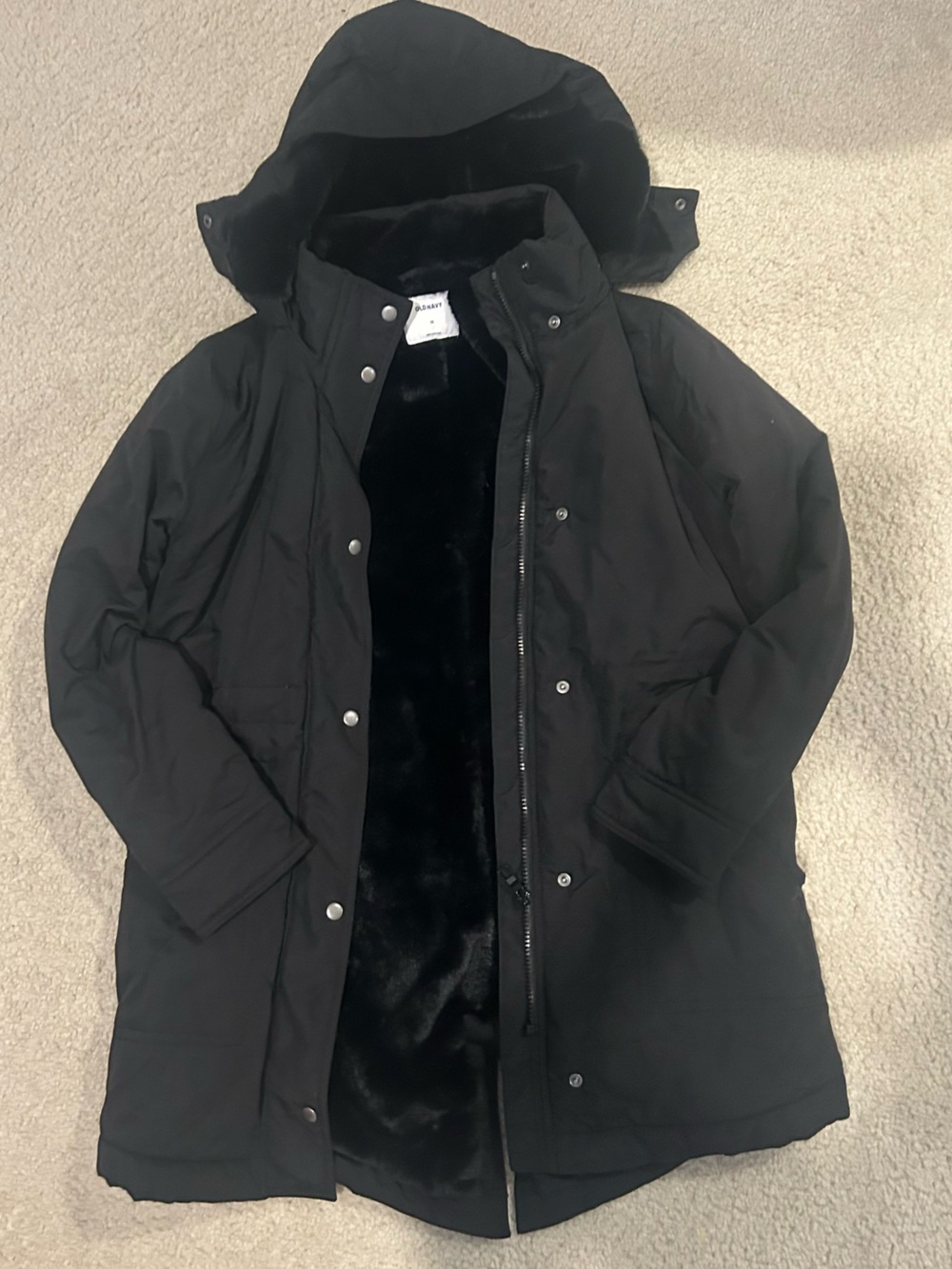 Old Navy Black Faux Fur Coat - XS